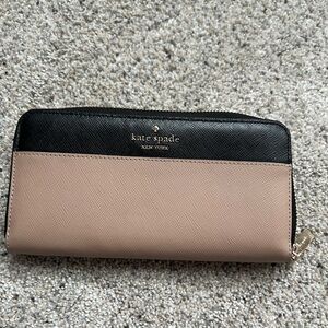 Kate Spade Black and Brown Wallet